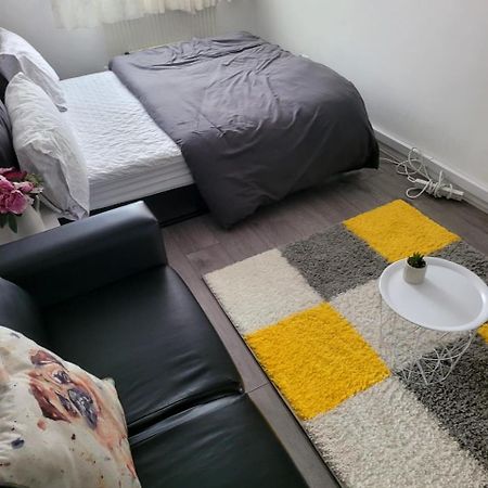 Simplyguests Apartment London Bagian luar foto