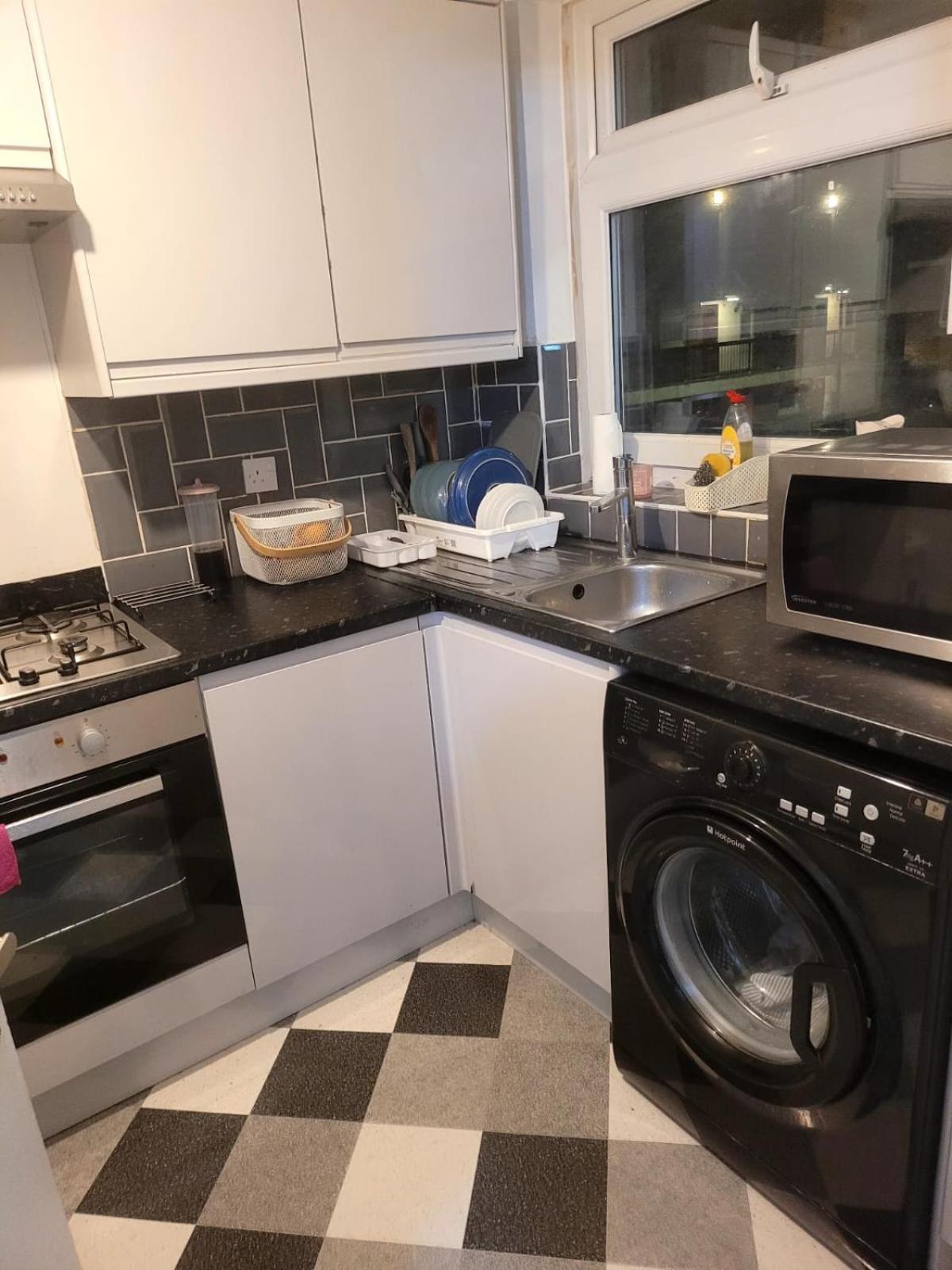 Simplyguests Apartment London Bagian luar foto